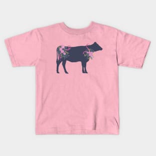 Country Cow with Floral Bouquet Kids T-Shirt